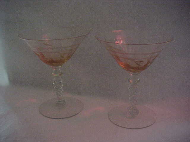 10-1-013.jpg (17692 bytes)